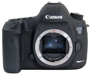 Canon EOS 5D Mark III Body ― LuxPokupki